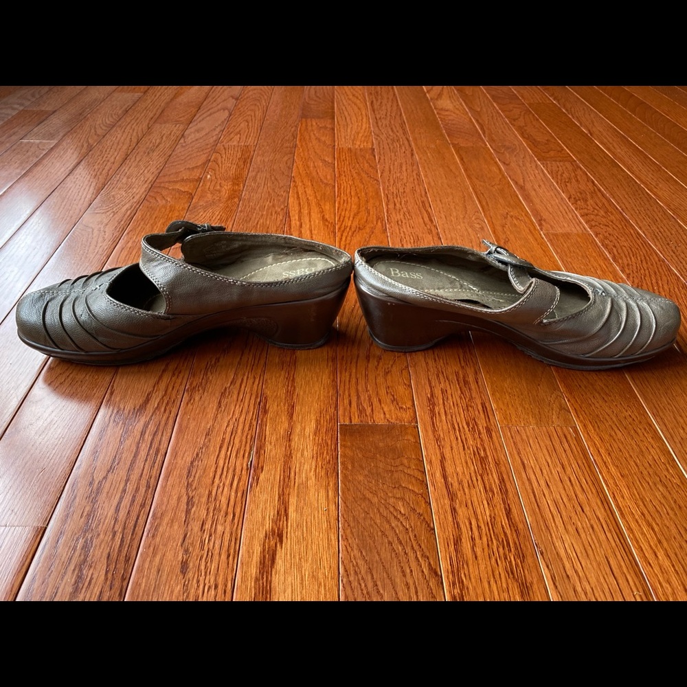 Bass clogs - Picture 3 of 5